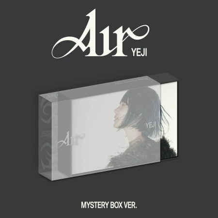 Air (Mystery Box Ver.) > 禮志YEJI (ITZY)／예지(ITZY) > 佳佳